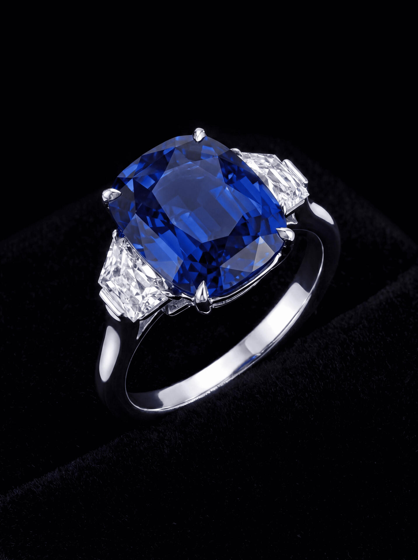 Concept Sapphire Ring Campaign